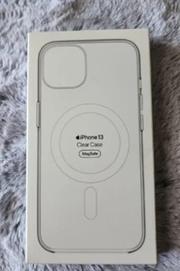 Genuine Apple Clear Case with MagSafe for iPhone 13. FAST SHIPPING - Picture 1 of 3