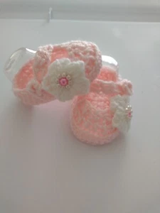 newborn-3 Months baby girl Shoes, handmade crochet - Picture 1 of 3