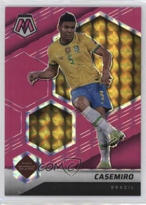 Mosaico Panini 2021-22 FIFA Camino a la Copa Mundial Rosa Fluorescente Prizm/10 Casemiro - Imagen 1 de 3
