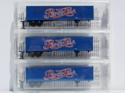 Pepsi-Cola. N Scale. 3 x 45' Trailer. Micro Trains Line. New. P/N 67170. - Image 1 of 4