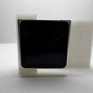 Apple iPod Nano 6th Gen Silver 8GB MC525LL FM Radio Music Fitness Podcasts - Picture 1 of 7