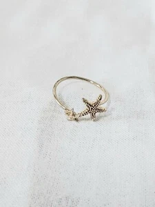 Gold Tone Starfish Wrap Ring Size 6 J8-1826 - Picture 1 of 5