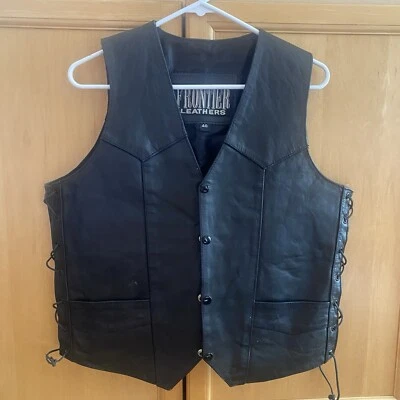 FRONTIER Leather Men's Size 40 Biker Motorcycle black Vest Side Adjustments - Image 1 of 4