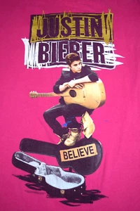 Vintage Band T-Shirt Size S Justin Bieber Believe Tour 2012/2013 Lite Magenta - Picture 1 of 8