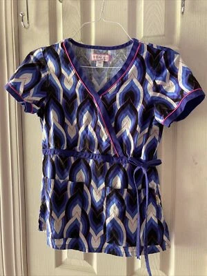 Koi by Kathy Peterson Scrub Top Women’s Purple Abstract Colorful V Neck Sz XS - Image 1 of 4