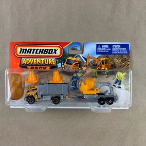 Matchbox 2025 Hitch & Haul Adventure Pack zona di costruzione 1:64 auto pressofusa - Foto 1 di 6
