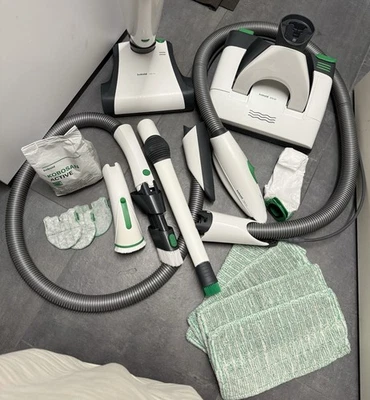 Vorwerk Akkustauber VB100 Mit Viel Zubehör  - Bild 1 von 4