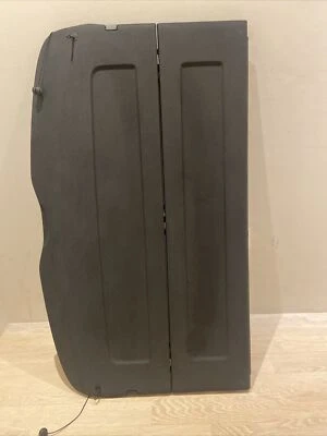 Capa traseira de carga 2009-2017 Audi Q5 SQ5 original do fabricante, peça 8R0 867 769 D - Imagem 1 de 4