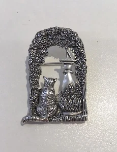 Cat & Garden MASJ 90 Brooch Pewter Cast Silver Plated - Picture 1 of 5