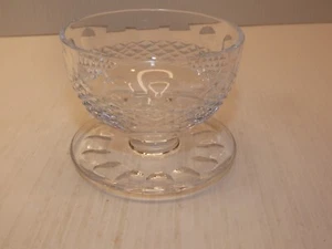 Waterford Crystal Colleen Schüssel mit angebrachter Unterplatte, Diamant und Punktmuster - Bild 1 von 6