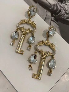 Latoir Instagram Blogger Baroque Matte Gold Beaded Rhinestone Statement Earrings - Picture 1 of 3