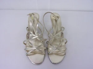 Zapatos de salón Lauren Ralph Lauren punta abierta 2,75" TALLA: 7B DORADO METÁLICO - Imagen 1 de 5