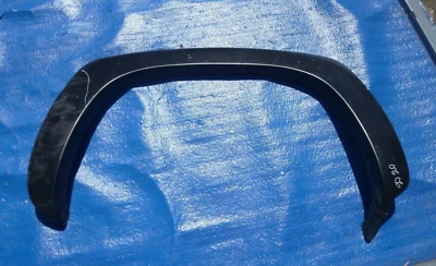 2000-2006 CHEVY SUBURBAN AVALANCHE YUKON RIGHT REAR FENDER FLARE OEM D20 Foto 1 de 4