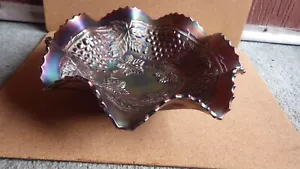 ANTIQUE NORTHWOOD GRAPE AND CABLE CARNIVAL GLASS AMETHYST SALAD BOWL 11" EXC CON - Picture 1 of 8