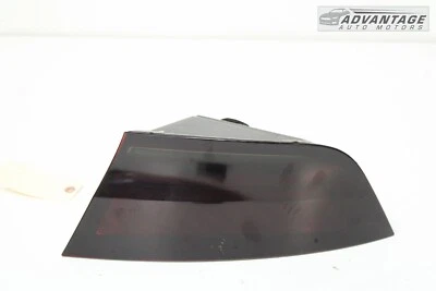 AUDI A7 4G8 QUATTRO 2016-2018 LUZ TRASERA EXTERIOR TRASERA DERECHA LÁMPARA LED OEM Foto 1 de 4