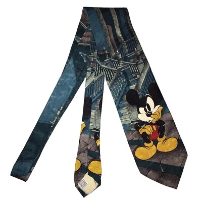 Corbata con corbata de seda 100 % escalera Mickey Mouse de Disney Leeds International Foto 1 de 4