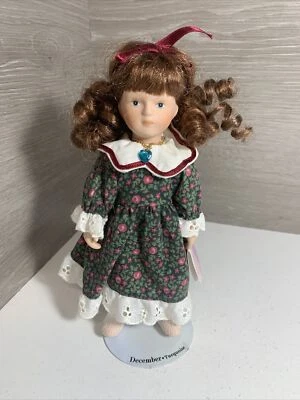 Russ 12月瓷娃娃带支架 — 第 1/4 张图片