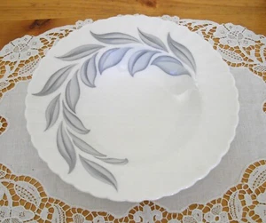 Vintage Syrakus China Morgenröte graue Blätter Wirbel 8" Suppenschüssel ~ - Bild 1 von 4