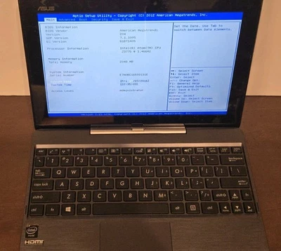 Asus Transformer Book T100TAM tablet Laptop Notebook  - Image 1 of 4