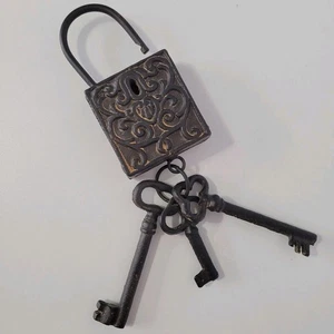 Large Wrought Iron Lock and Keys Wall Decor Black W Antique Patina Heavy - Bild 1 von 12