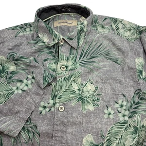 Tommy Bahama 100% Silk Shirt Mens Medium Gray Green Floral  Hawaiian Palm Floral - Picture 1 of 11