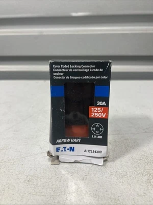 Conector de bloqueo Eaton Arrow Hart AHCL1430C 30A 125/250V Foto 1 de 4