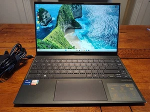 ASUS ZenBook 14 UX425E- Core i7-1165G7 2.8GHz - 16GB DDR4 512GB SSD Windows 11 - Afbeelding 1 van 24