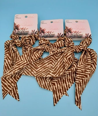 Acessório de cabelo Scunci Good Vibes estampa onda marrom scrunchie novo! Conjunto de 3 - Imagem 1 de 4