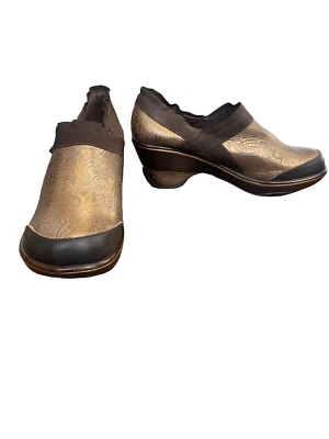 Zapatos Jambu para mujer 9,5 M marrón sin cordones zuecos de cuña informales de cuero vegano Foto 1 de 4