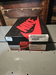 Jordan 1 Retro High OG Hyper Royal 2018 Mens 555088-401 size 11.5 - Picture 1 of 24