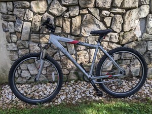 Specialized Mountain Bike Front 26 in 