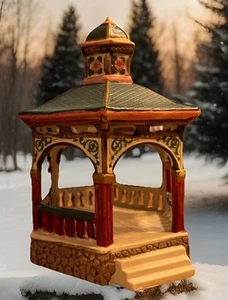 1993 Lemax Dickensvale Ceramic “Porcelain New Gazebo” #33096 Boxed and Mint - Picture 1 of 7