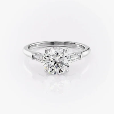 Wedding Ring 18k White Gold Lab Grown Round 1.90 Ct IGI Certified Diamond Size 7 - Image 1 of 4