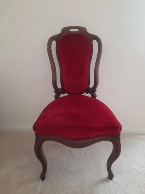Silla de terciopelo rojo vintage _ ¡¡SOLO RECOGIDA LOCAL DE SAN DIEGO!!! Foto 1 de 4