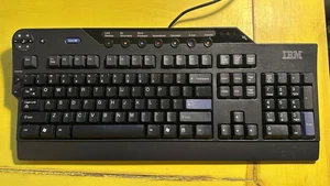 ibm sk 8815 retro usb wired keyboard tested clicky tactile sound full size pc - Picture 1 of 2