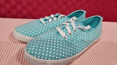 Faded Glory Green Polka Dot Lightweight Sneakers 2US big Kid - Image 1 of 4