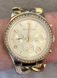 ⭐Michael Kors MK 3150 RUNWAY 38mm⭐ - Picture 1 of 6