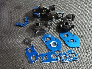 USED OG TEAM ASSOCIATED B6 TRANSMISSION STAND UP AND LAYDOWN PARTS MOTOR PLATES - Picture 1 of 11