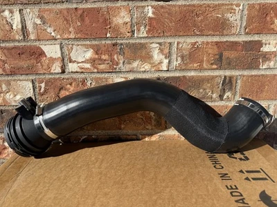 Выпускная труба интеркулера с турбонаддувом подходит для Ford F-250 F-350 Super Duty 6,7 л 2017-2019 - Изображение 1 из 4