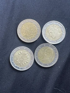 2 Euro Seltene Sammlung – seltene Jahrgänge – Rarität (4 Stück) 400 Euro €€€€€€€ - Bild 1 von 1