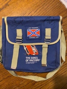 DUKES OF HAZZARD VINTAGE 1981 BACKPACK/ SATCHEL WITH AUTOGRAPH BY ROSCOE & ENOS - Picture 1 of 3