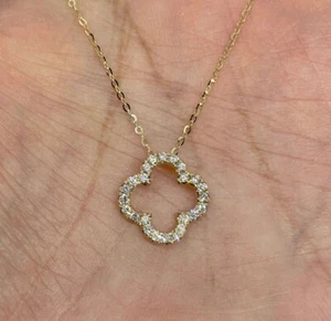 1Ct Round Cut Moissanite Clover Pendant 14K Yellow Gold Plated 18 Free Chain - Picture 1 of 3