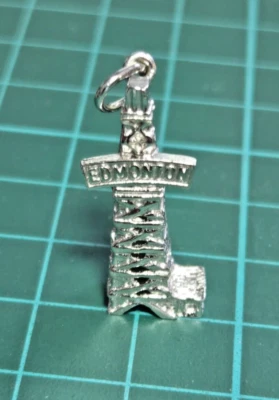Vintage 1970's Stamped Sterling Silver Edmonton Oil Rig Tower Charm Pendant - Image 1 of 4