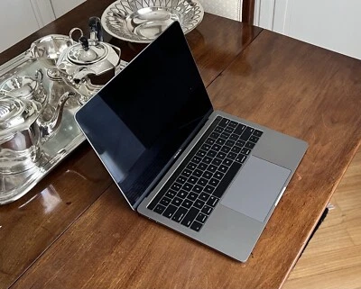 MacBook Pro 13" 2017 Touch Bar - Image 1 of 4