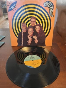 B-52's - "RLove Shack (12" Remix) /(12" Mix) /(7" Version)" REPRISE 12" Single - Picture 1 of 2