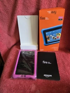Amazon Fire Kids Edition. Ages 3 And Up, Wifi, 16 GB, 7inch Display, Case - Picture 1 of 4