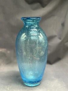 Jarrón burbujas de vidrio artístico soplado a mano boca pequeña Tiff tono azul claro - Imagen 1 de 5
