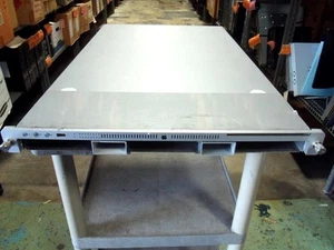 Apple A1279 Xserve Xeon Nehalem 2.26 Quad Core 9GB RAM No HDD - Picture 1 of 7