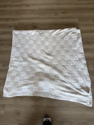 Nicole Miller Artelier Luxury Crème Throw Blanket 90x90 Inches - Image 1 of 2