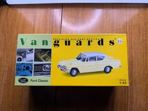 Vanguards Corgi 1:43 Ford Classic Yellow & White VA35003 - Bild 1 von 8